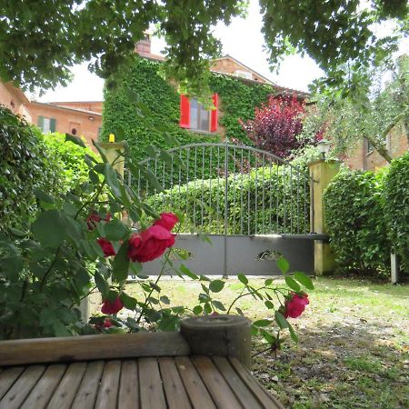 La Superba Ca' Zeneize Bed and Breakfast Foiano Della Chiana Esterno foto